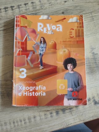 Xeografía e historia. 3 Secundaria. Revoa