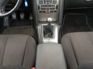 PEUGEOT 407 SW 2.0 HDi 136 ST CONFORT PACK
