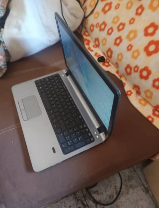Portátil HP i5- 16GB RAM-SSD - Seminuevo win 11-