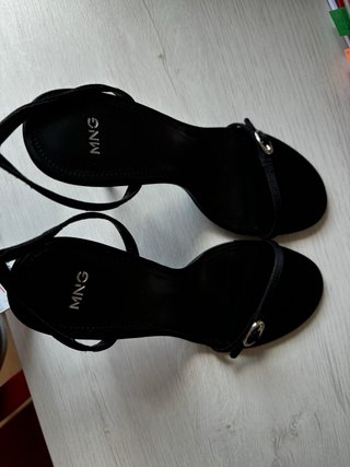 Sandalias tacón Mango negras