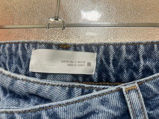 Pantalón Zara cruzado Talla 34