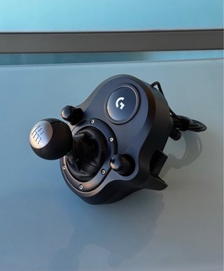 Volante Logitech G29 + Pedales + Palanca De Cambio