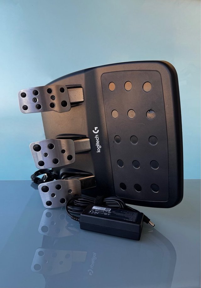 Volante Logitech G29 + Pedali + Cambio
