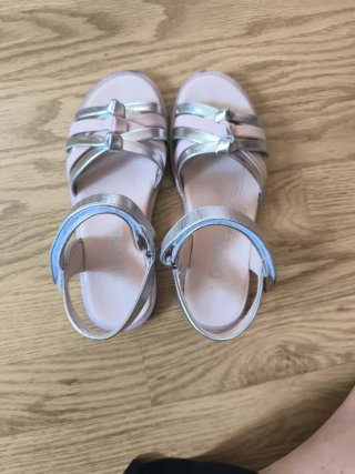 Sandalias niña talla 34 rosa y plata