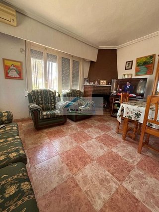 Chalet en venta en Crevillent
