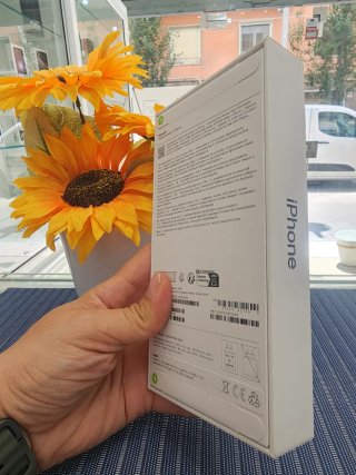 iPhone 16 128GB Nero