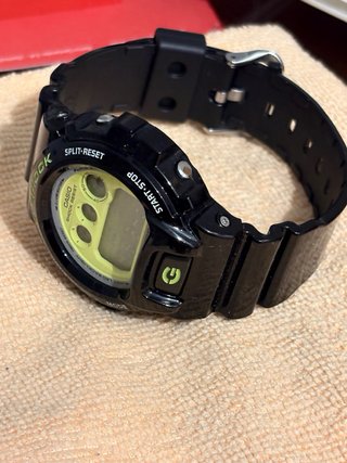 Reloj Casio G-Shock DW6900 Negro/Verde