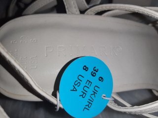 Sandalias Primark color hueso Talla 39