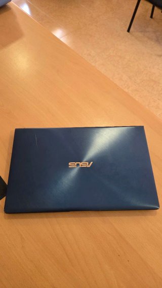 Asus Zenbook 15 UX434f