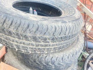 Neumático 245/70R16 111S Reforzado