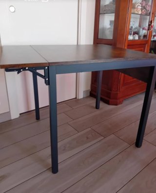 Tavolo da pranzo pieghevole acciaio
