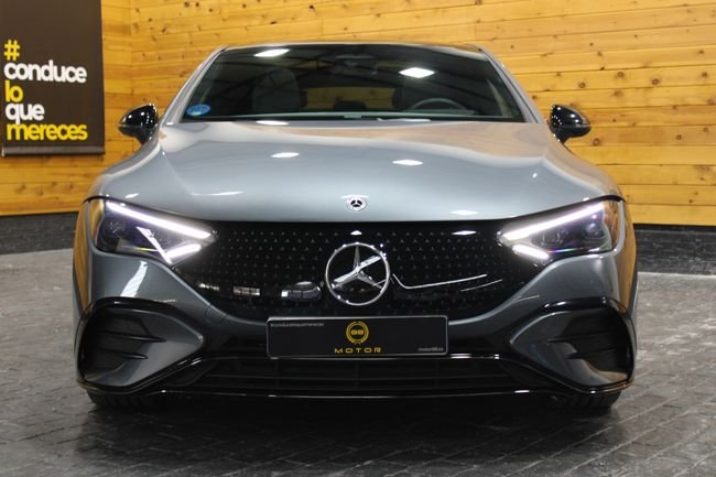 Mercedes-Benz EQE 2023, foto 3