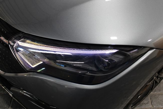 Mercedes-Benz EQE 2023, foto 4