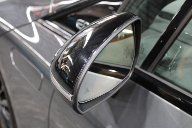 Mercedes-Benz EQE 2023, foto 21