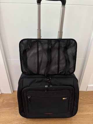 Maletín Case Logic con ruedas