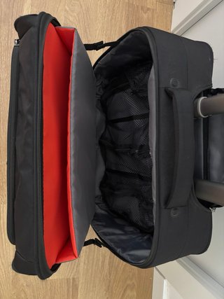 Maletín Case Logic con ruedas