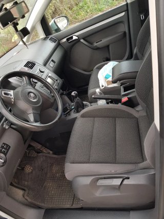 Volkswagen Touran 2011