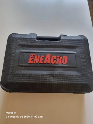 Taladro percutor Eneacro con maletín