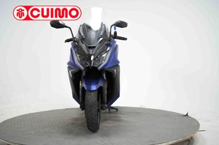 KYMCO AK 550