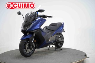 KYMCO AK 550