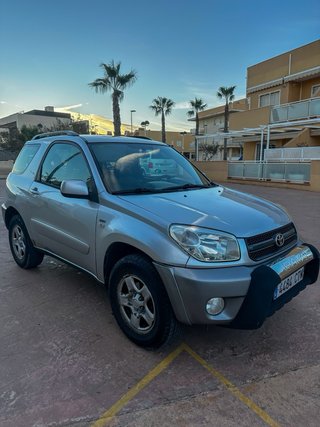 Toyota RAV4 2004 4x2