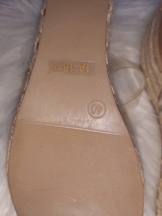 Sandalias Beige Plataforma Transparente