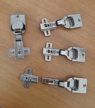 Cerniere Salice per ante in legno