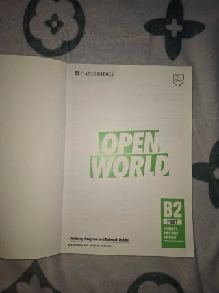 Open World B2 First Student's Book with Answers