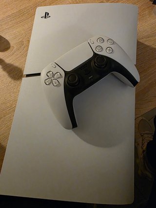 PlayStation 5 (PS5) - uso molto limitato