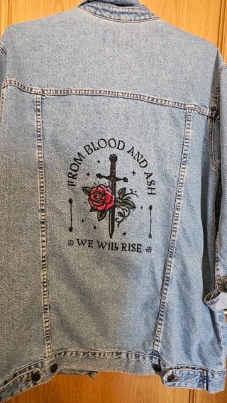 Chaqueta Vaquera Custom Sangre y Cenizas