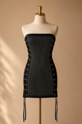 Vestido Negro con Brillos y Lazos
