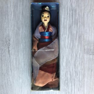 Bambola di porcellana Disney Mulan