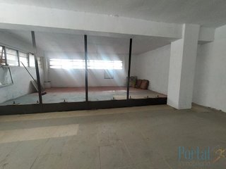 Local comercial en venta en Gamonal en Burgos