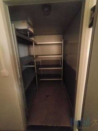 Local comercial en venta en Gamonal en Burgos