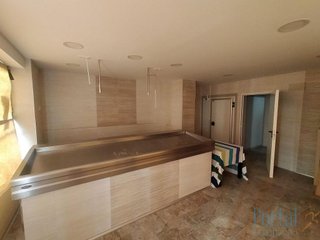 Local comercial en venta en Gamonal en Burgos