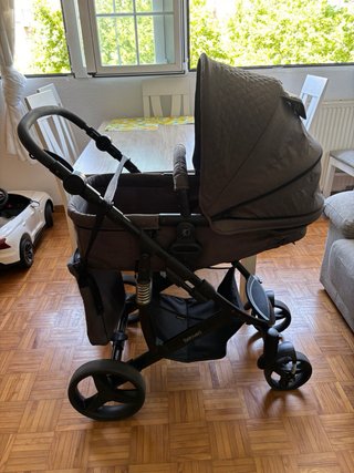Silla de coche Kikkaboo + Carrito bebé