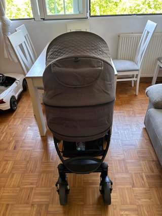 Silla de coche Kikkaboo + Carrito bebé