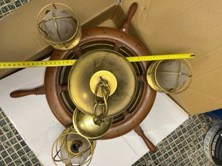 Lámpara Timón Barco Madera y Latón