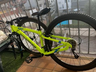 Bicicleta 24 niño Rockrider verde
