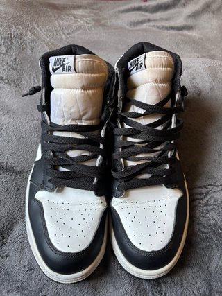 Nike Air Jordan 1 Retro High OG Shadow