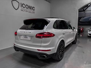 Porsche Cayenne Platinum Edition