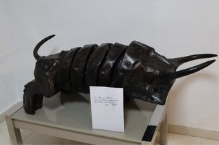 Escultura Toro Juan García Ripollés