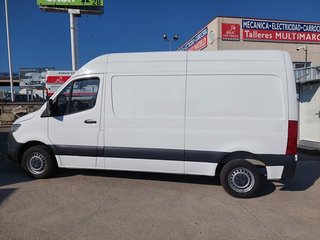 Mercedes-Benz Sprinter 2021
