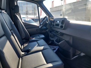 Mercedes-Benz Sprinter 2021