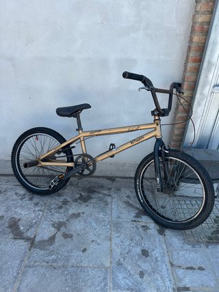 Pack 2 Bicicletas + Patinete