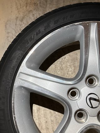 Llantas Lexus IS 200 (4 unidades)