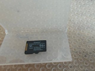 Nintendo Switch Lite + Micro SD 64GB + Gioco