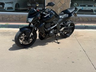 Kawasaki Z750 Naked Negra