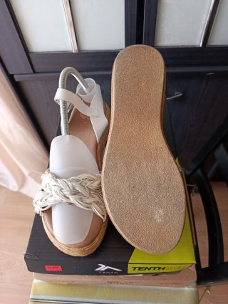 Sandalias planas Tenthcomfort piel T.39
