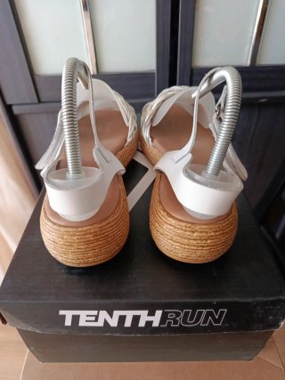 Sandalias planas Tenthcomfort piel T.39